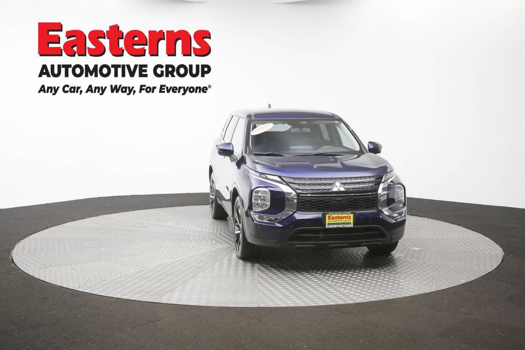Used 2024 Mitsubishi Outlander SE FWD image 50