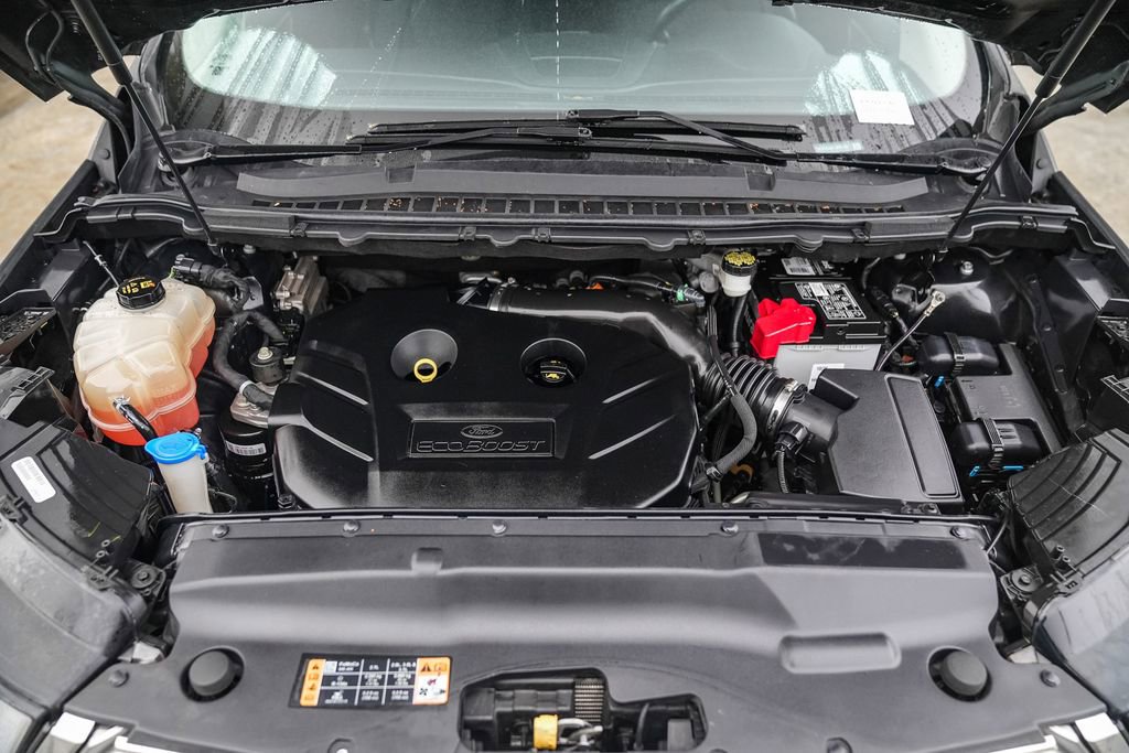Used 2018 Ford Edge SEL image 30