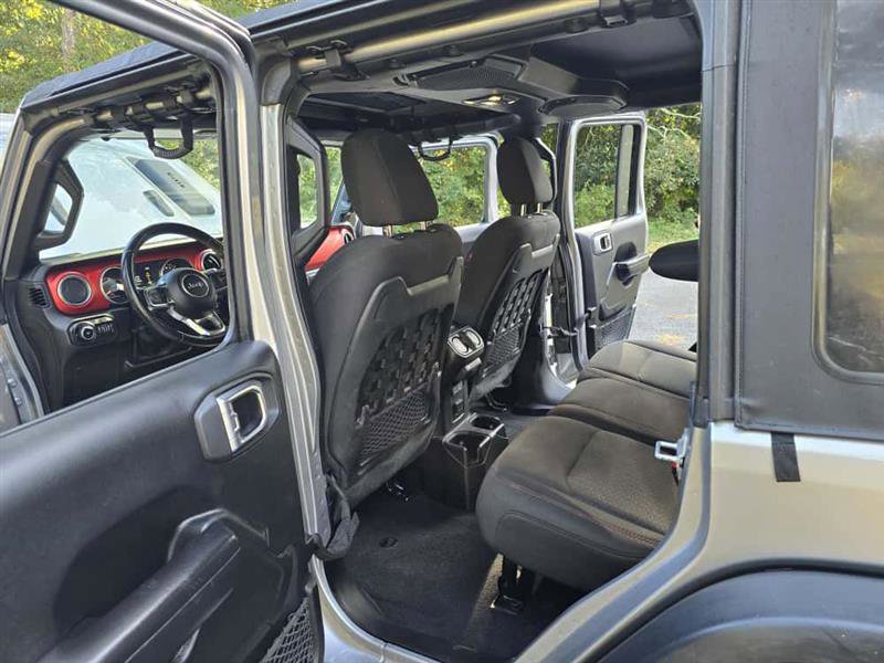 Used 2020 Jeep Wrangler Unlimited Rubicon image 31