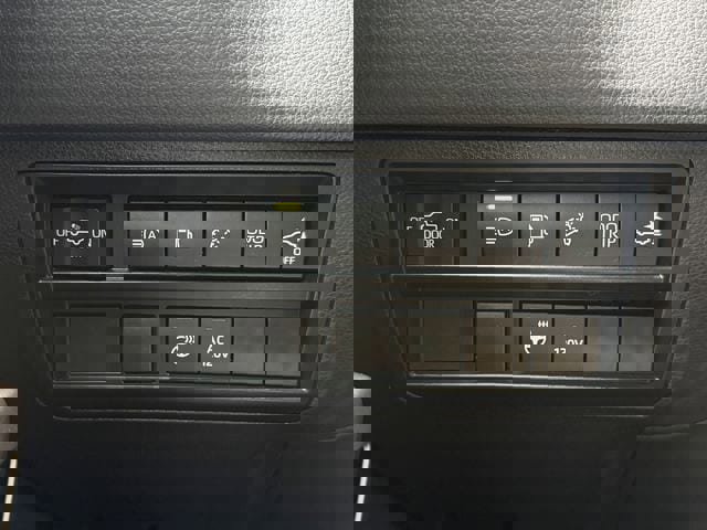 Used 2024 Toyota Tundra Limited image 24