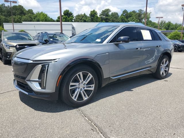 Used 2024 Cadillac Lyriq Tech AWD/4WD video 3