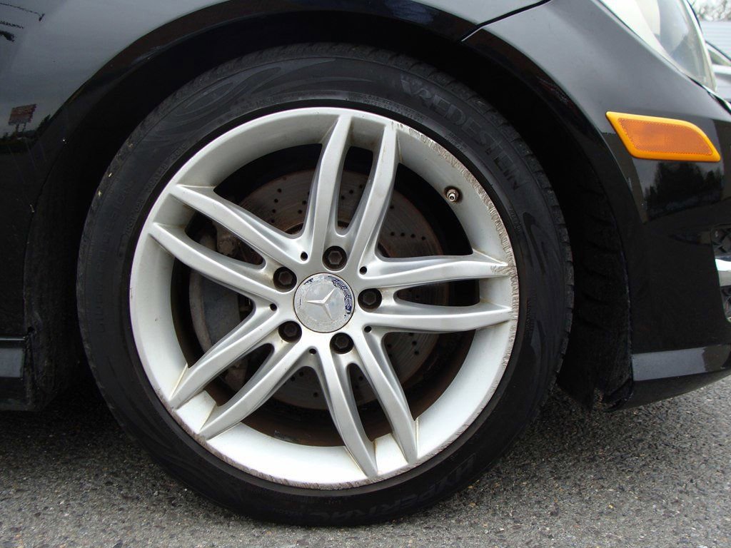 Used 2014 Mercedes-Benz C 300 4MATIC Sedan image 30