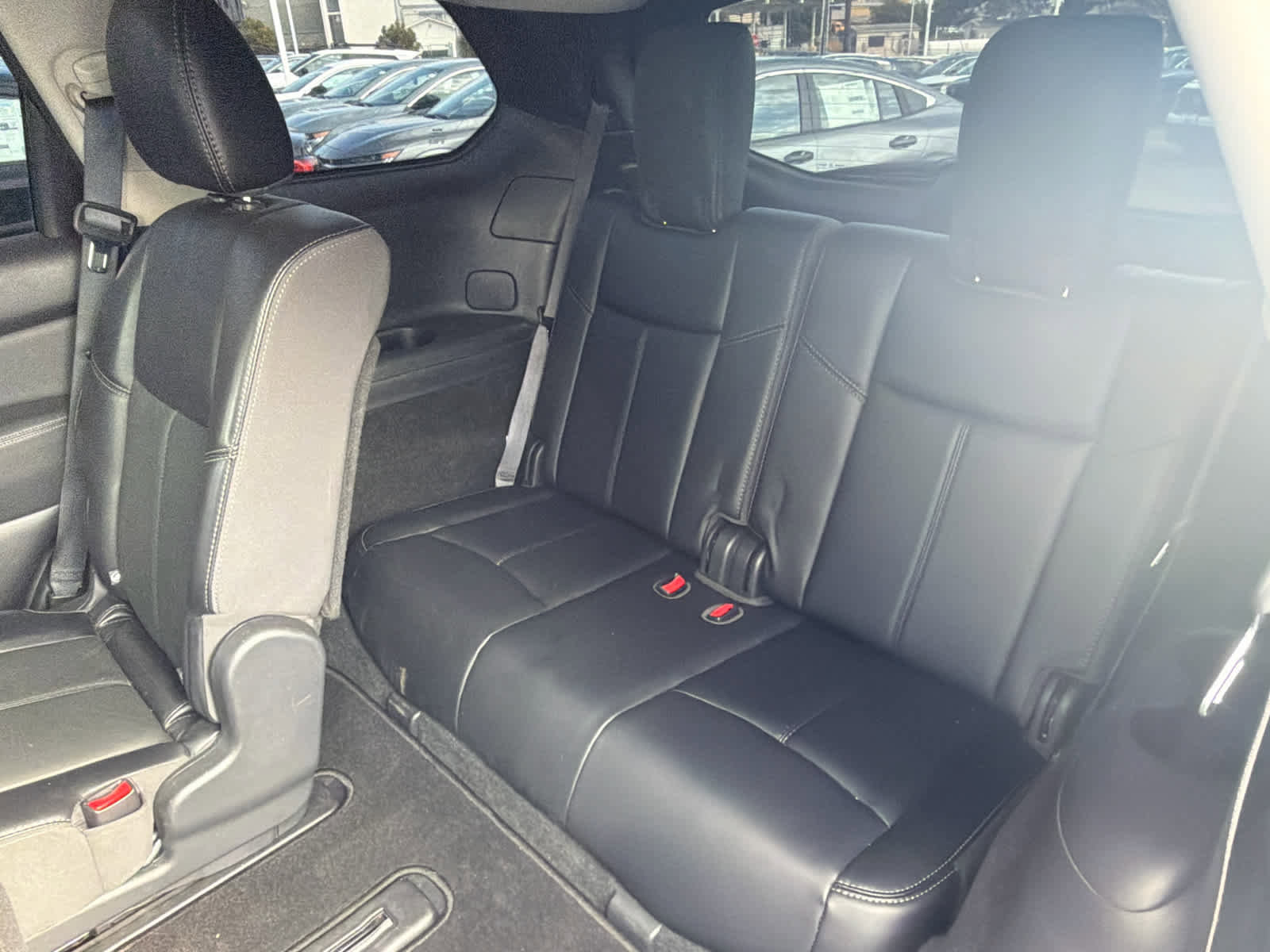 Used 2020 Nissan Pathfinder SL FWD image 11