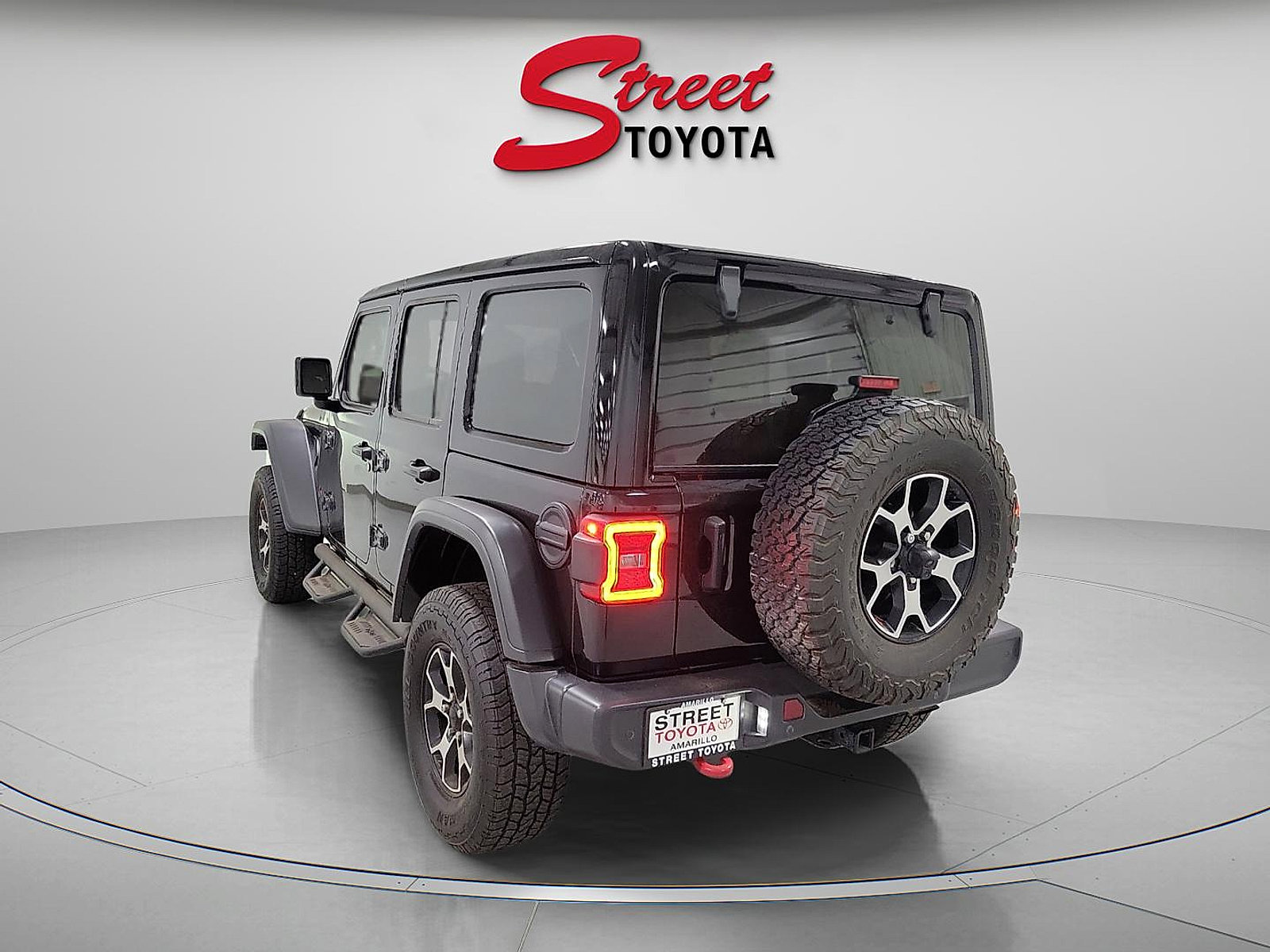 Used 2020 Jeep Wrangler Unlimited Rubicon image 2