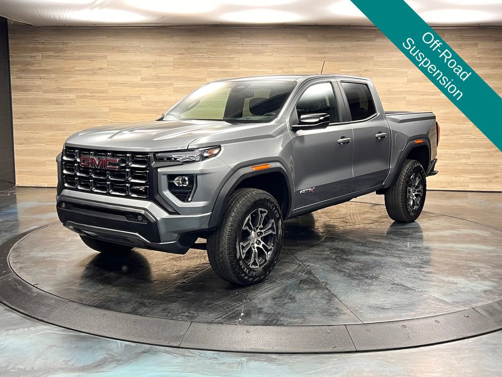 Used 2025 GMC Canyon AT4 w/ AT4 Premium Package image 5