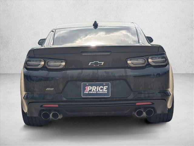 Used 2022 Chevrolet Camaro SS RWD image 6