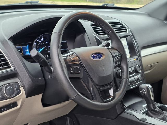 Used 2019 Ford Explorer XLT w/ Equipment Group 201A image 25