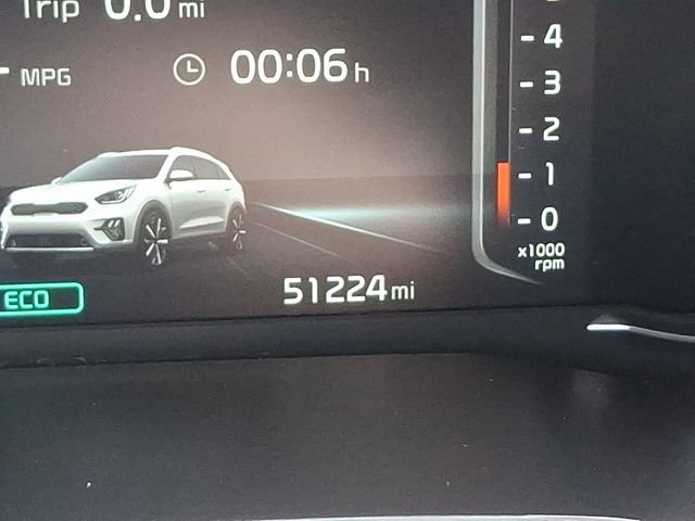 Used 2022 Kia Niro Touring Special Edition FWD image 22