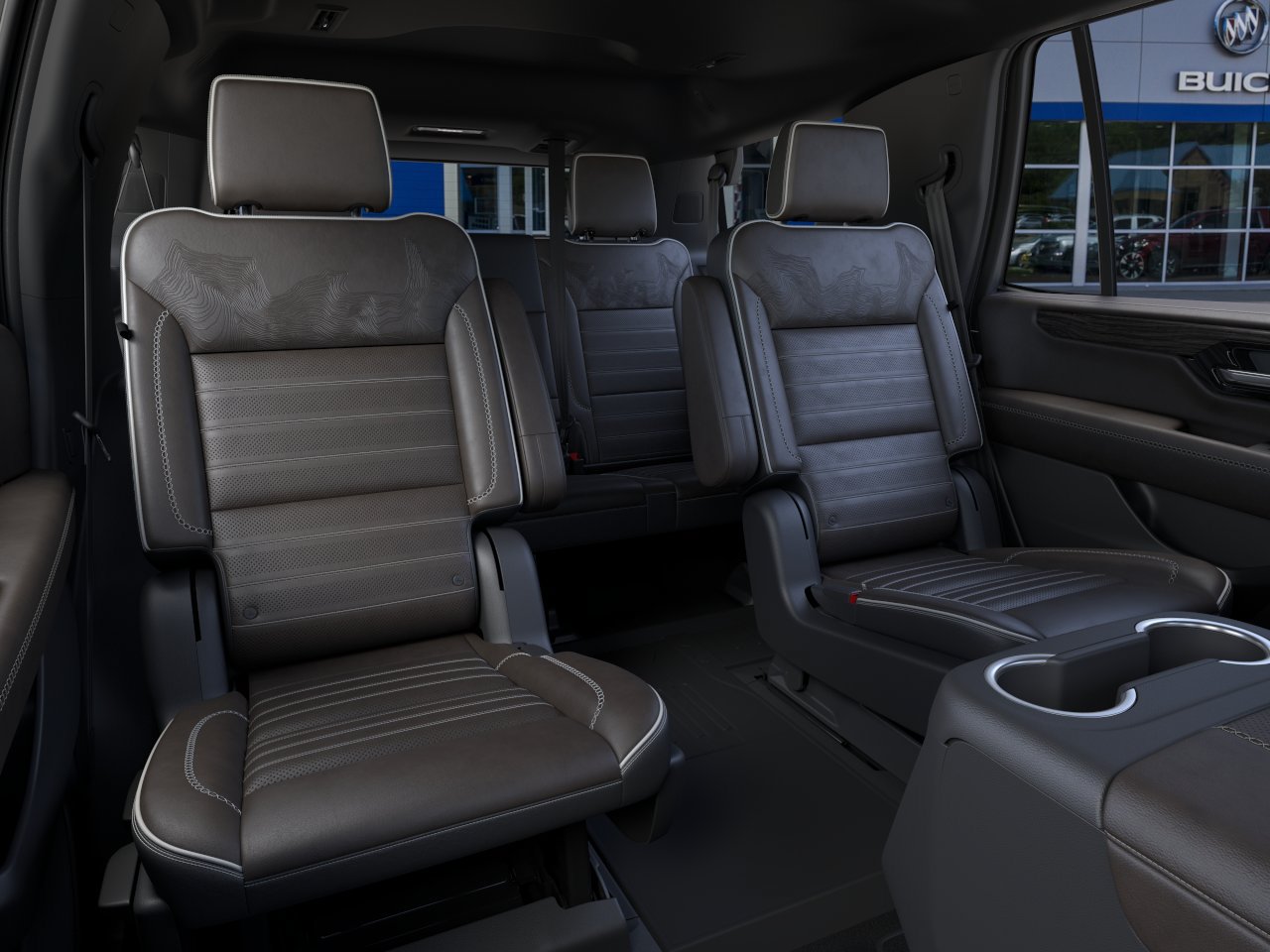 New 2026 GMC Yukon Denali Ultimate w/ LPO, Floor Liner Package AWD/4WD image 41