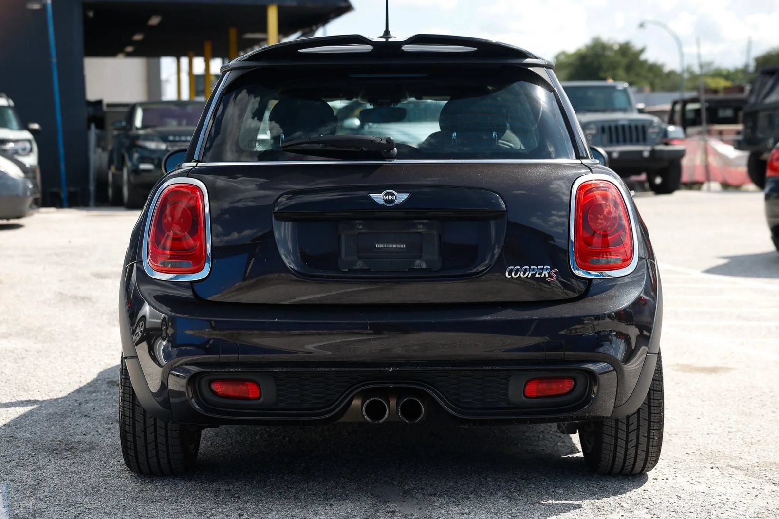 Used 2014 MINI Cooper S FWD image 5