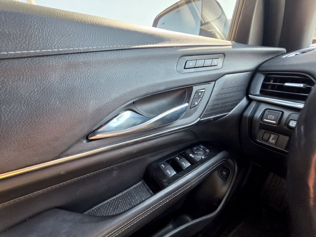 Used 2022 Cadillac CT4 Premium Luxury w/ Technology Package RWD image 11