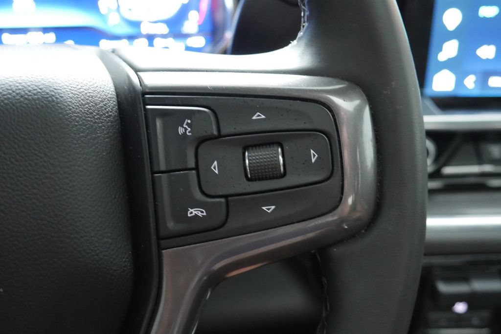Used 2025 Chevrolet Silverado 3500 High Country w/ Technology Package AWD/4WD image 19