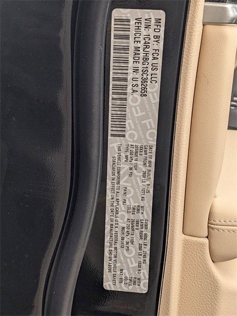 New 2025 Jeep Grand Cherokee Limited image 26