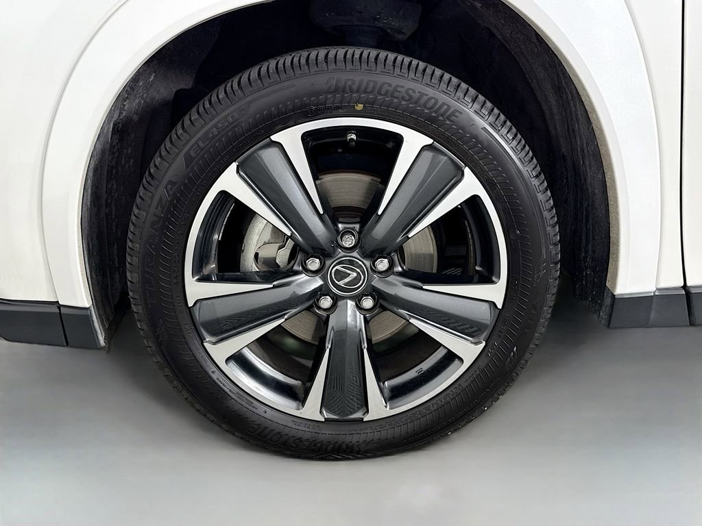 Certified 2022 Lexus UX 200 w/ Premium Package image 31