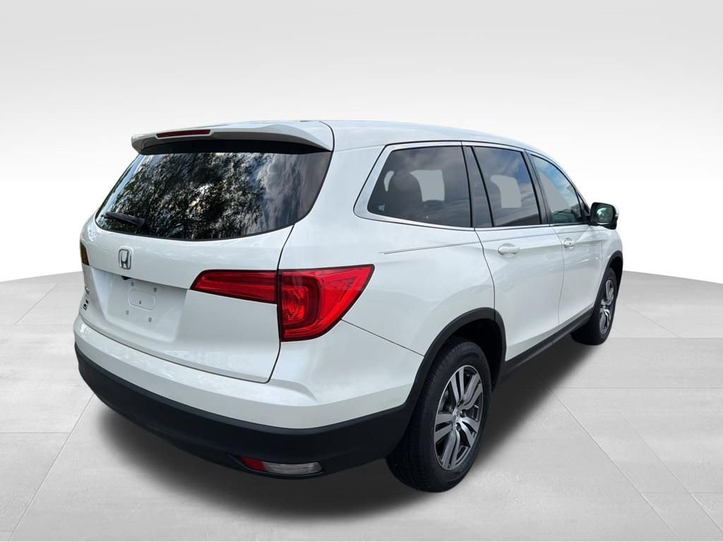 Used 2018 Honda Pilot EX image 5