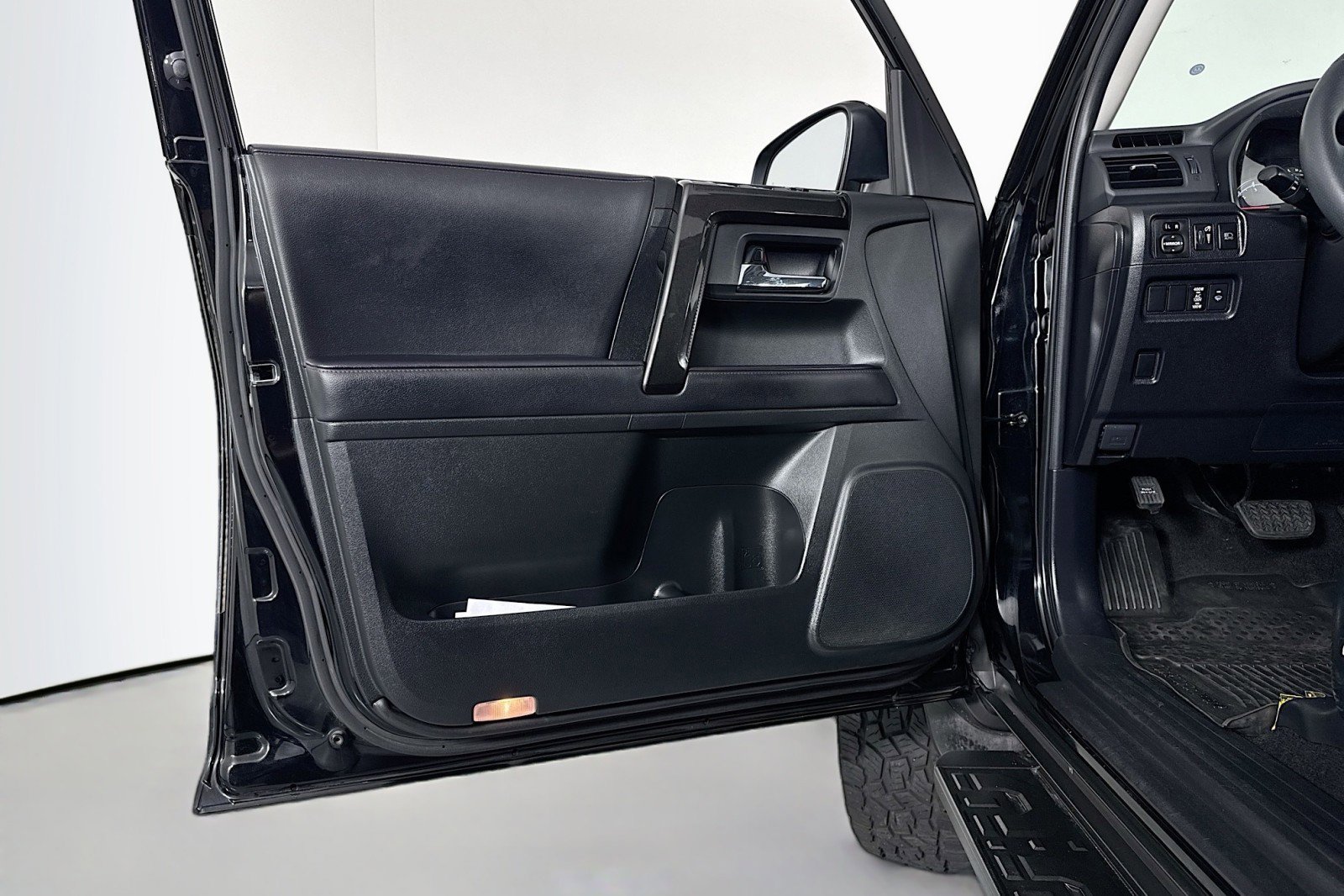 Used 2023 Toyota 4Runner TRD Off-Road image 20