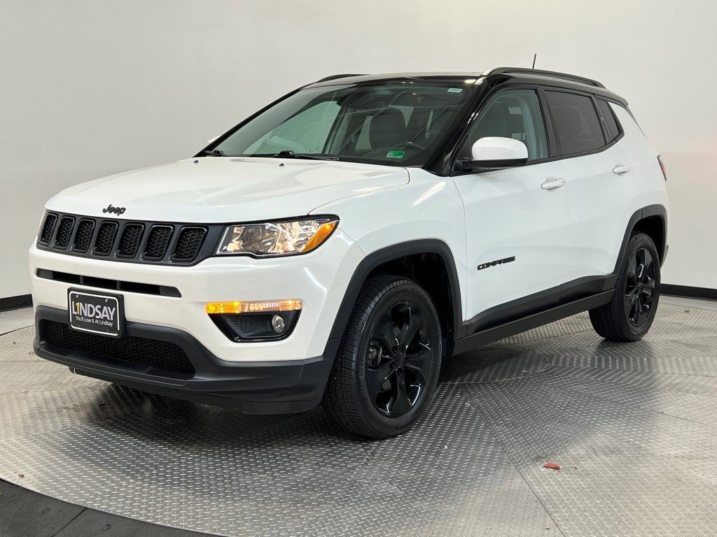 Certified 2021 Jeep Compass Latitude w/ Sun and Sound Group image 3