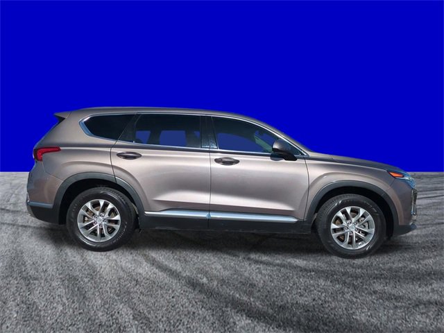 Used 2019 Hyundai Santa Fe SEL image 3