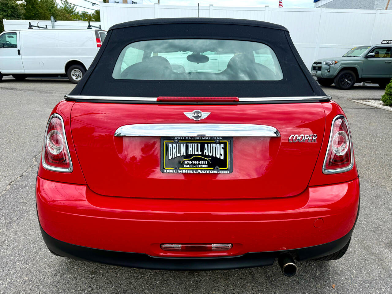 Used 2014 MINI Cooper Convertible image 4
