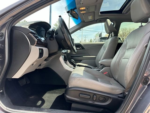 Used 2016 Honda Accord EX-L image 10