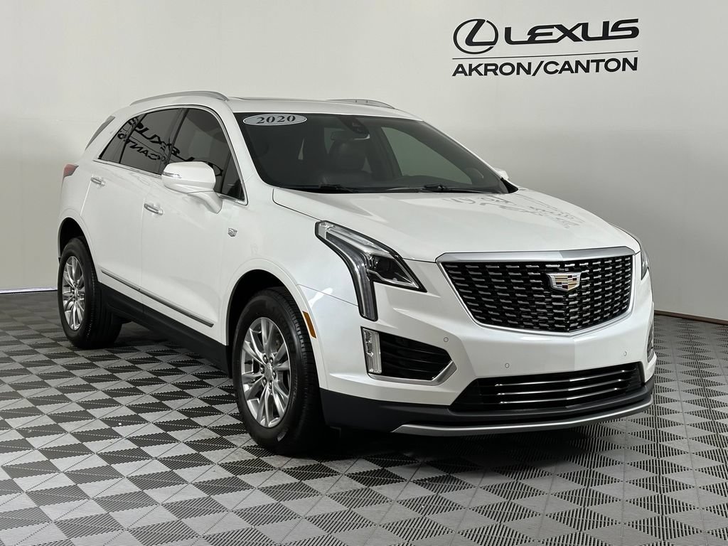 Used 2020 Cadillac XT5 Premium Luxury AWD/4WD image 2