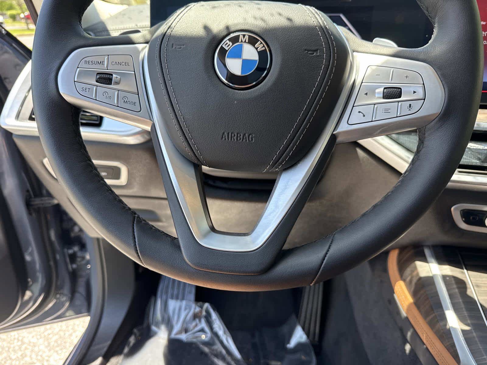 Certified 2026 BMW X7 xDrive40i AWD/4WD image 18