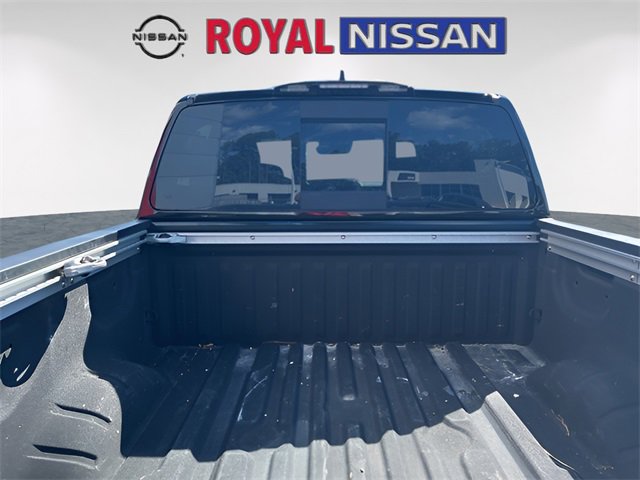 Used 2024 Nissan Titan PRO-4X w/ Pro-4x Convenience Package image 8