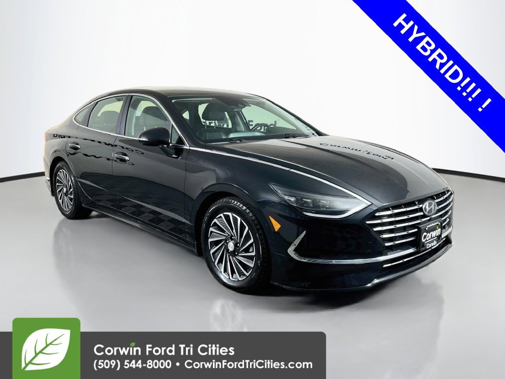 Used 2022 Hyundai Sonata Limited w/ Winter Weather Package