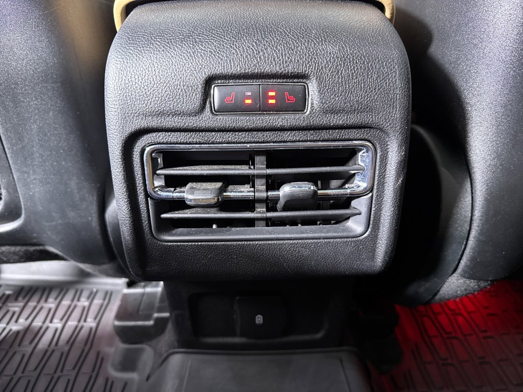 Used 2022 Lincoln Corsair Reserve w/ Equipment Group 201A image 23