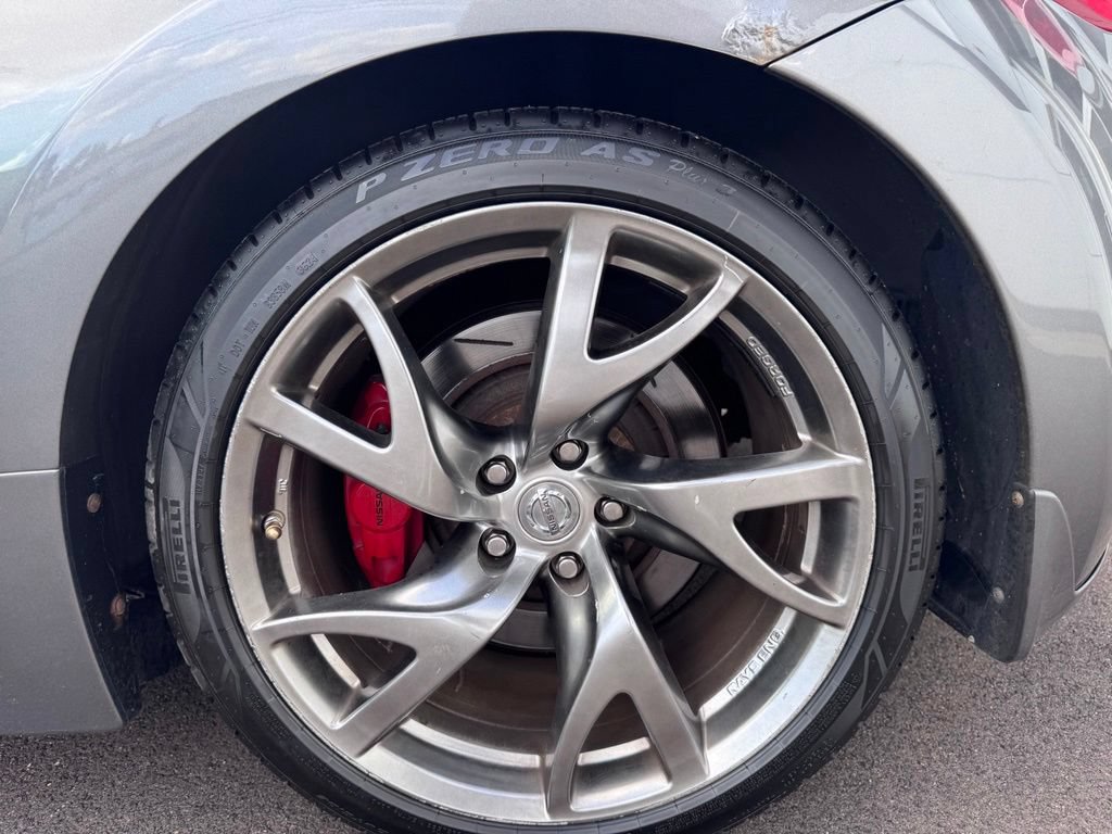 Used 2014 Nissan 370Z Touring w/ Sport Package RWD image 25