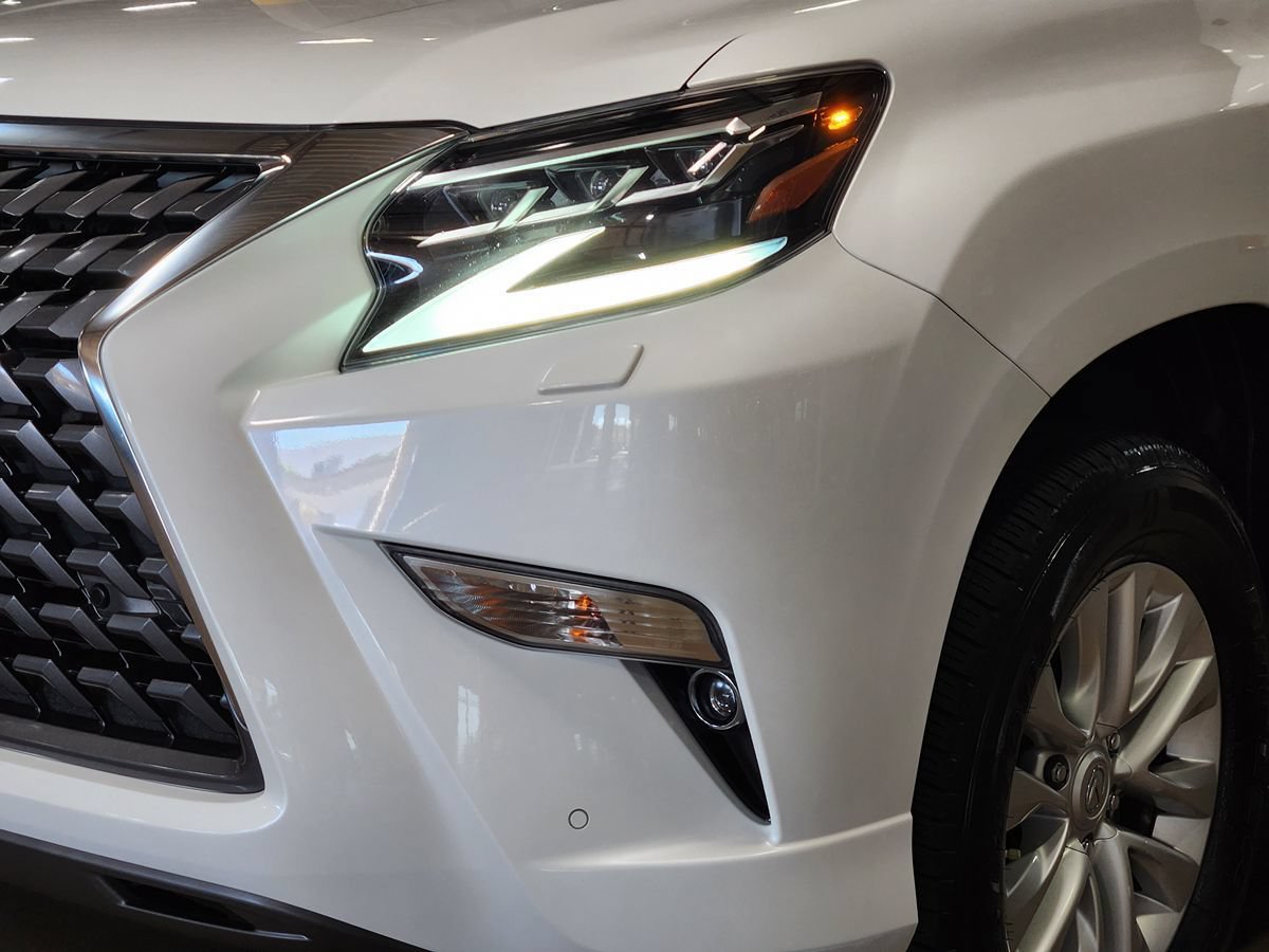 Used 2022 Lexus GX 460 Premium w/ Premium Package AWD/4WD image 14