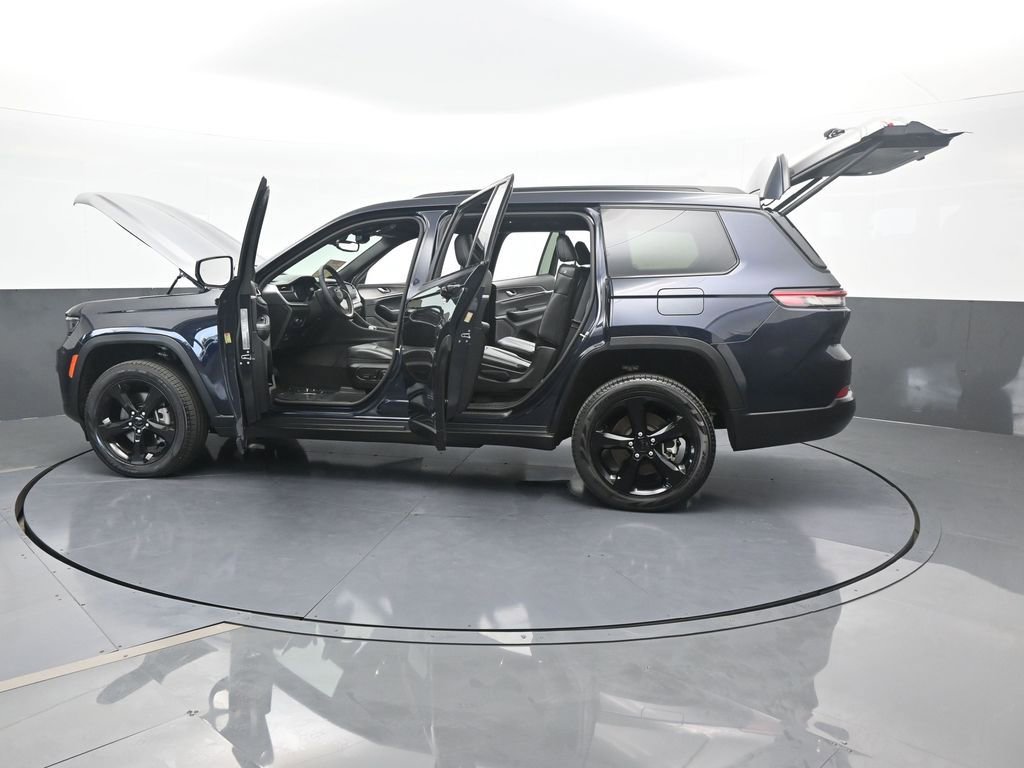 Used 2024 Jeep Grand Cherokee L Limited w/ Black Appearance Package image 75
