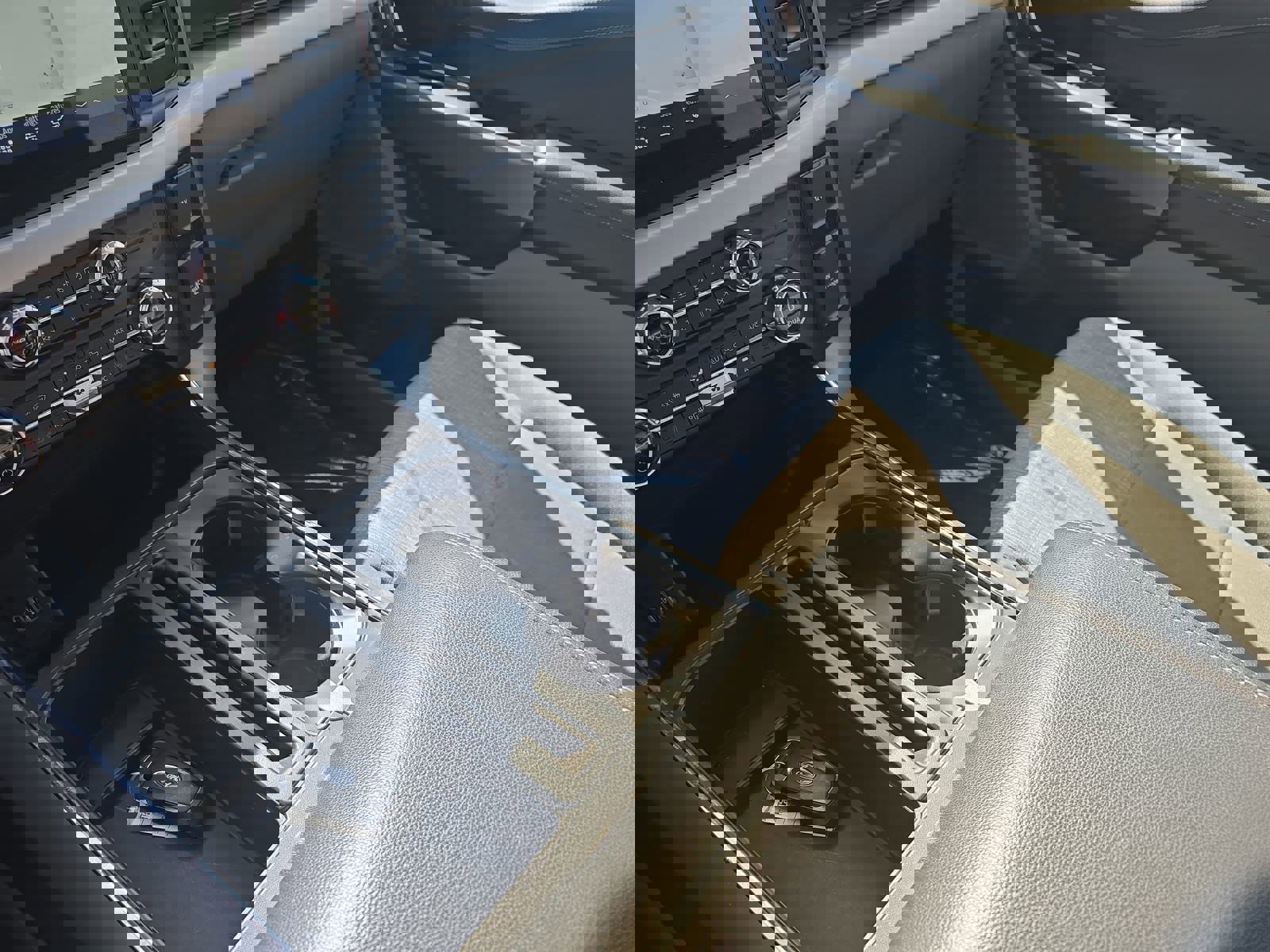 Used 2021 Ford F150 XLT w/ Equipment Group 302A High image 27