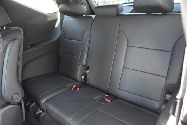 New 2026 Chevrolet Traverse Z71 image 17