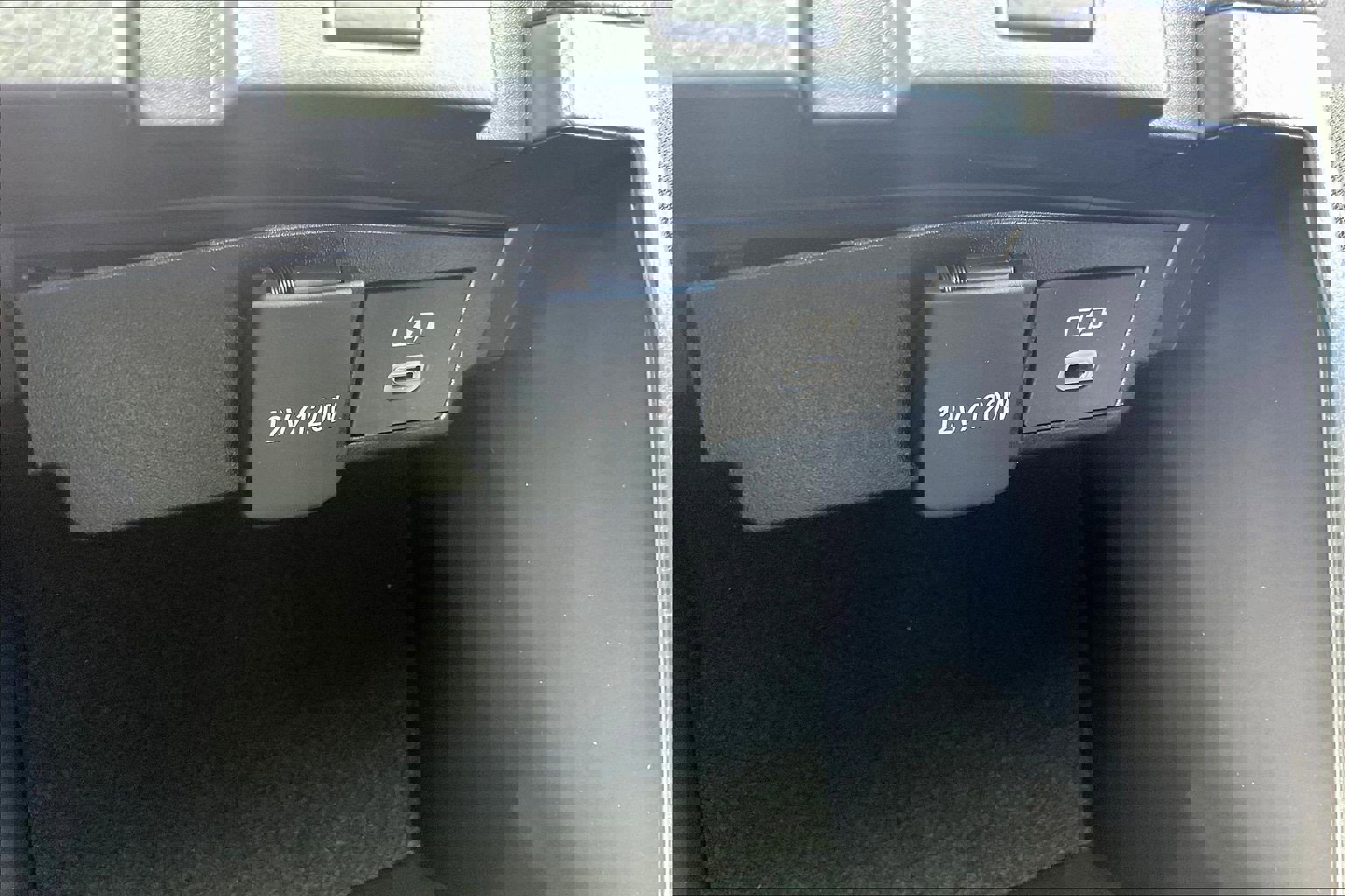 Used 2026 Toyota Corolla Cross LE image 38