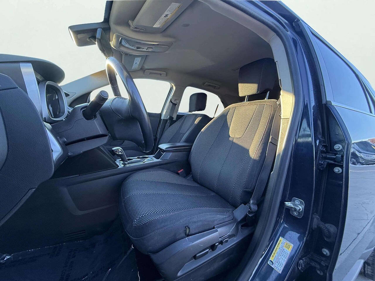 Used 2015 Chevrolet Equinox LT w/ Driver Convenience Package image 20