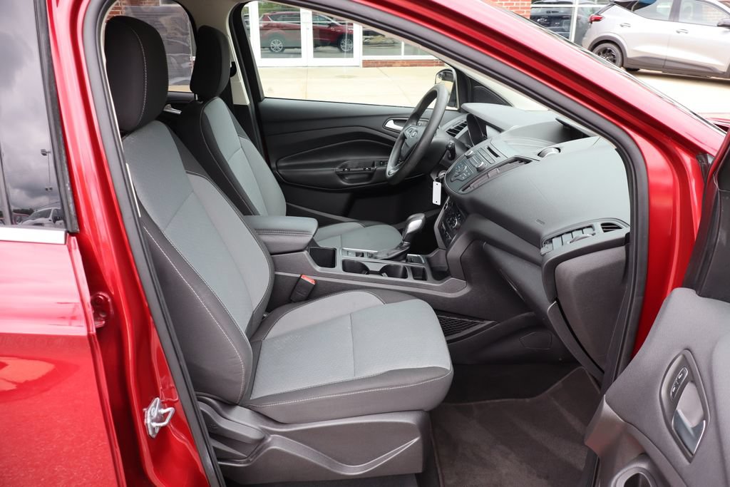 Used 2018 Ford Escape SE AWD/4WD image 39
