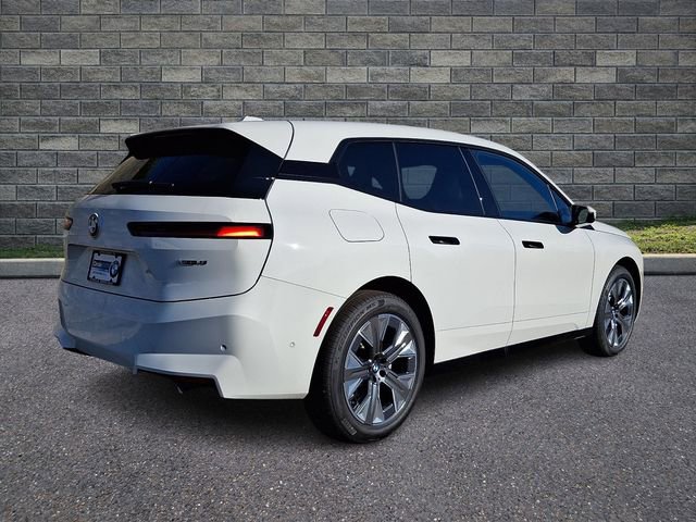 New 2026 BMW iX xDrive45 w/ Premium Package image 6
