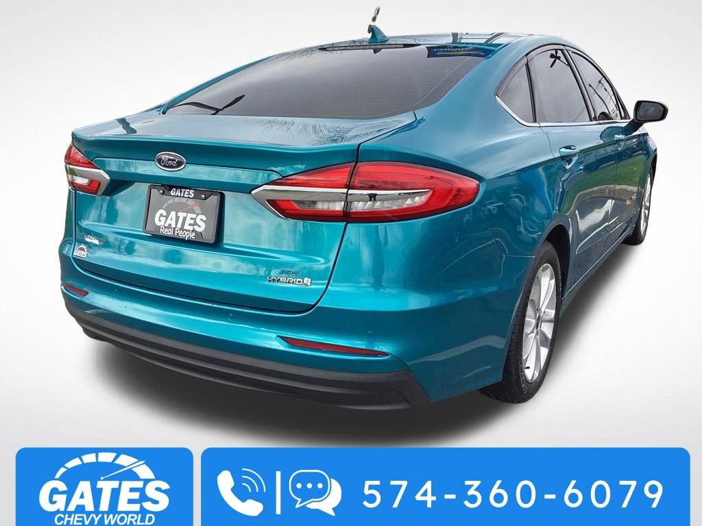 Used 2019 Ford Fusion SE image 9