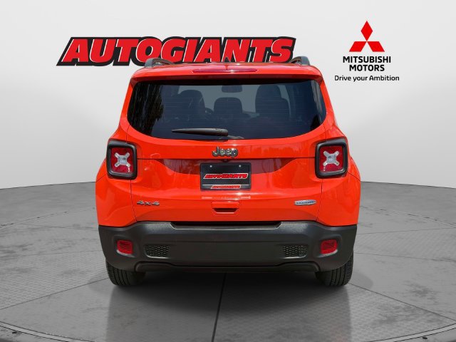 Used 2021 Jeep Renegade Latitude w/ Convenience Group AWD/4WD image 5