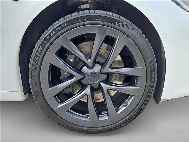 Used 2022 Tesla Model S image 23