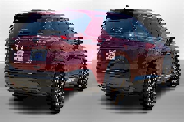 Used 2021 Nissan Rogue SL w/ Premium Package image 13