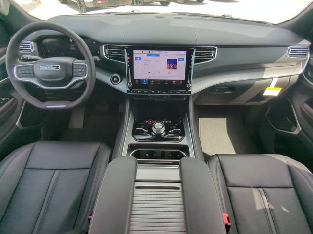 New 2026 Jeep Grand Wagoneer L Limited AWD/4WD image 19