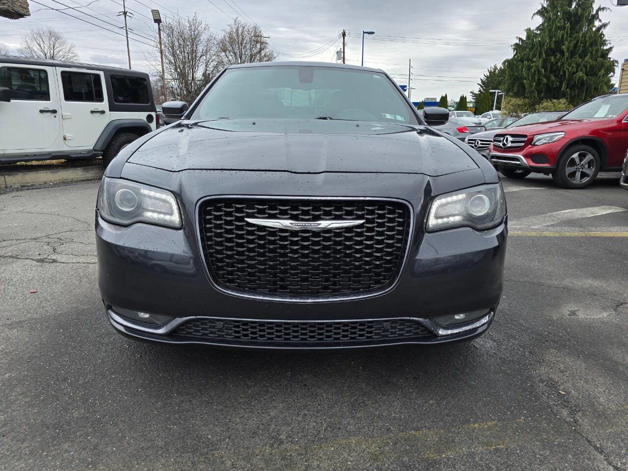 Used 2016 Chrysler 300 S w/ 300S Premium Group image 8