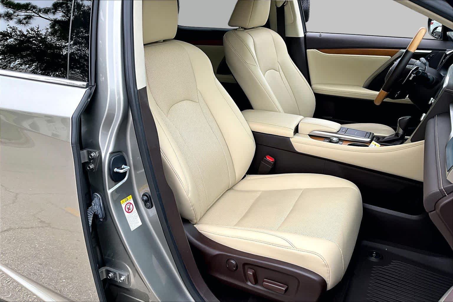 Used 2020 Lexus RX 350 FWD w/ Premium Package image 9