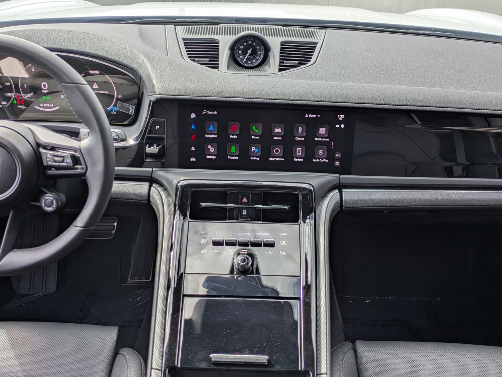 New 2025 Porsche Panamera 4 image 20