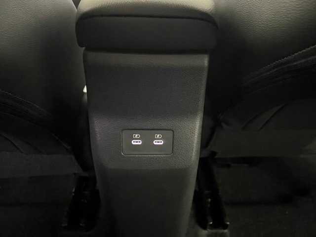 New 2026 Nissan Kicks SR w/ Cold Weather Package image 8