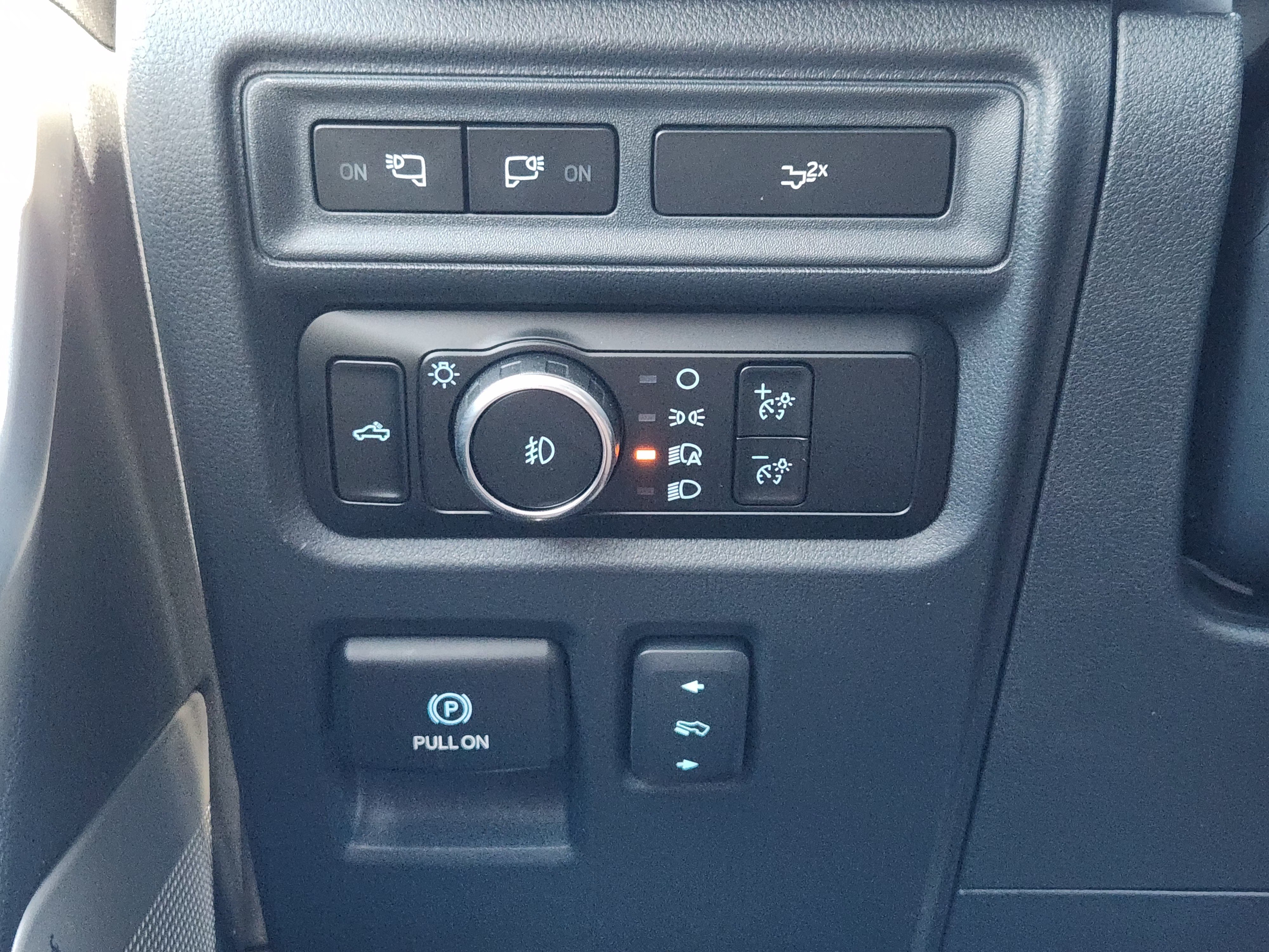 Used 2023 Ford F150 Lariat w/ Equipment Group 502A High AWD/4WD image 24