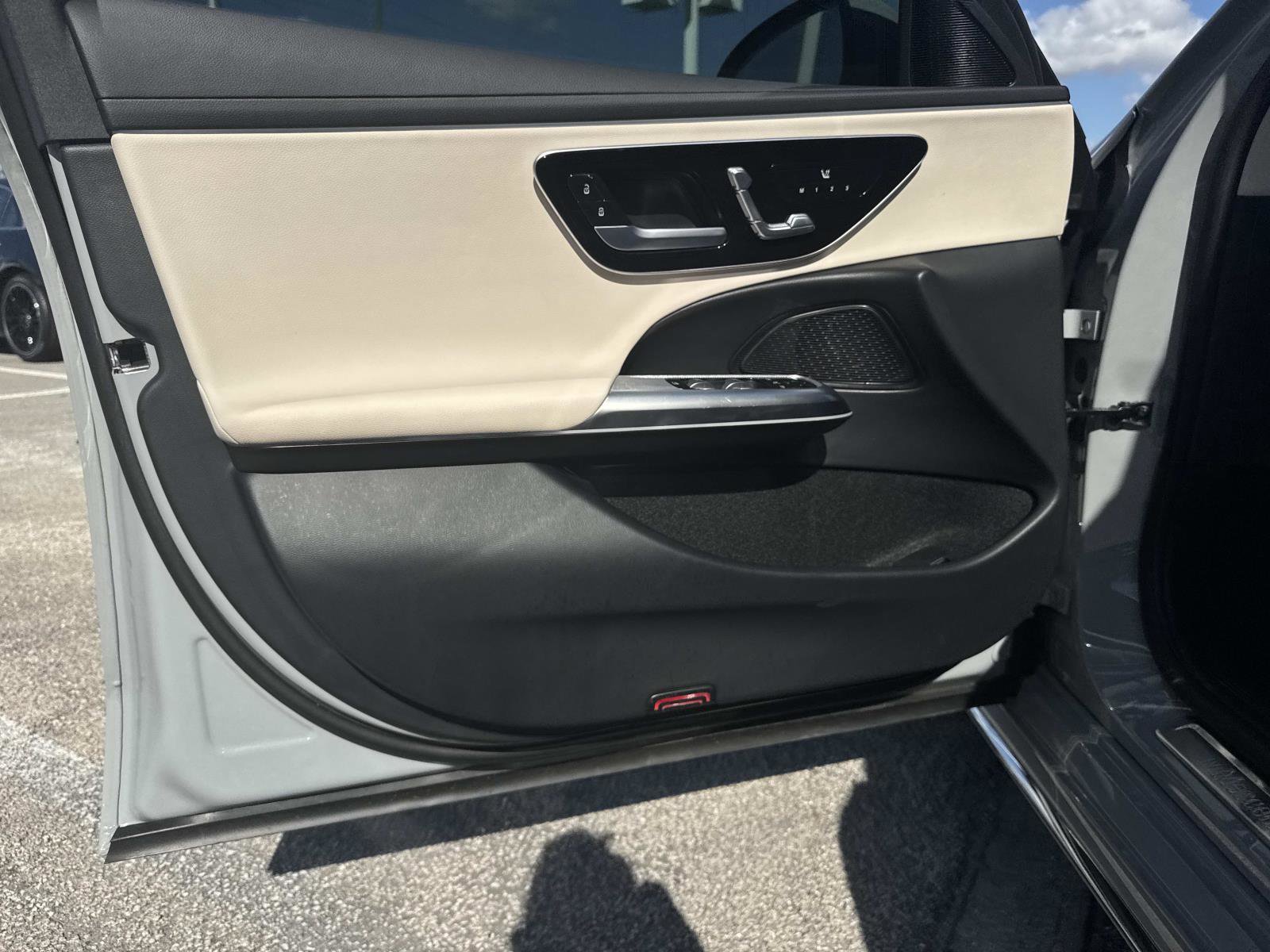 Certified 2024 Mercedes-Benz E 350 4MATIC Sedan image 15