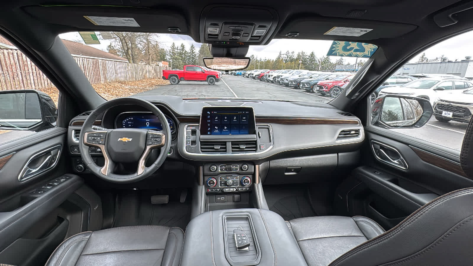 Certified 2023 Chevrolet Suburban High Country AWD/4WD image 32